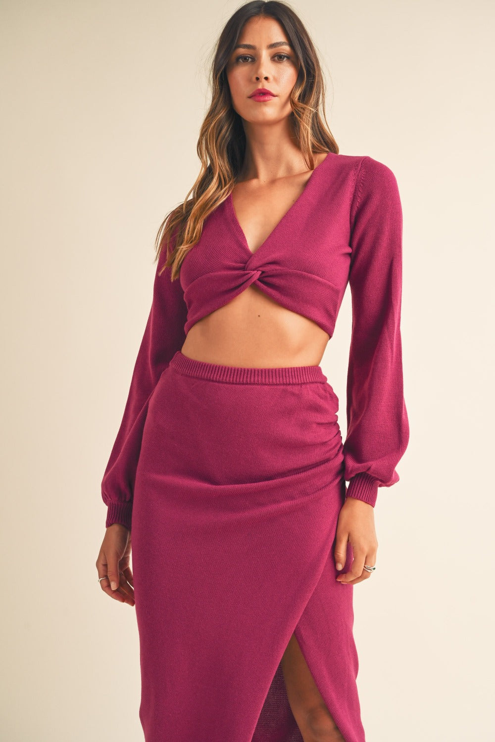 Set MABLE Front Twisted Knit Top and Midi Skirt Set