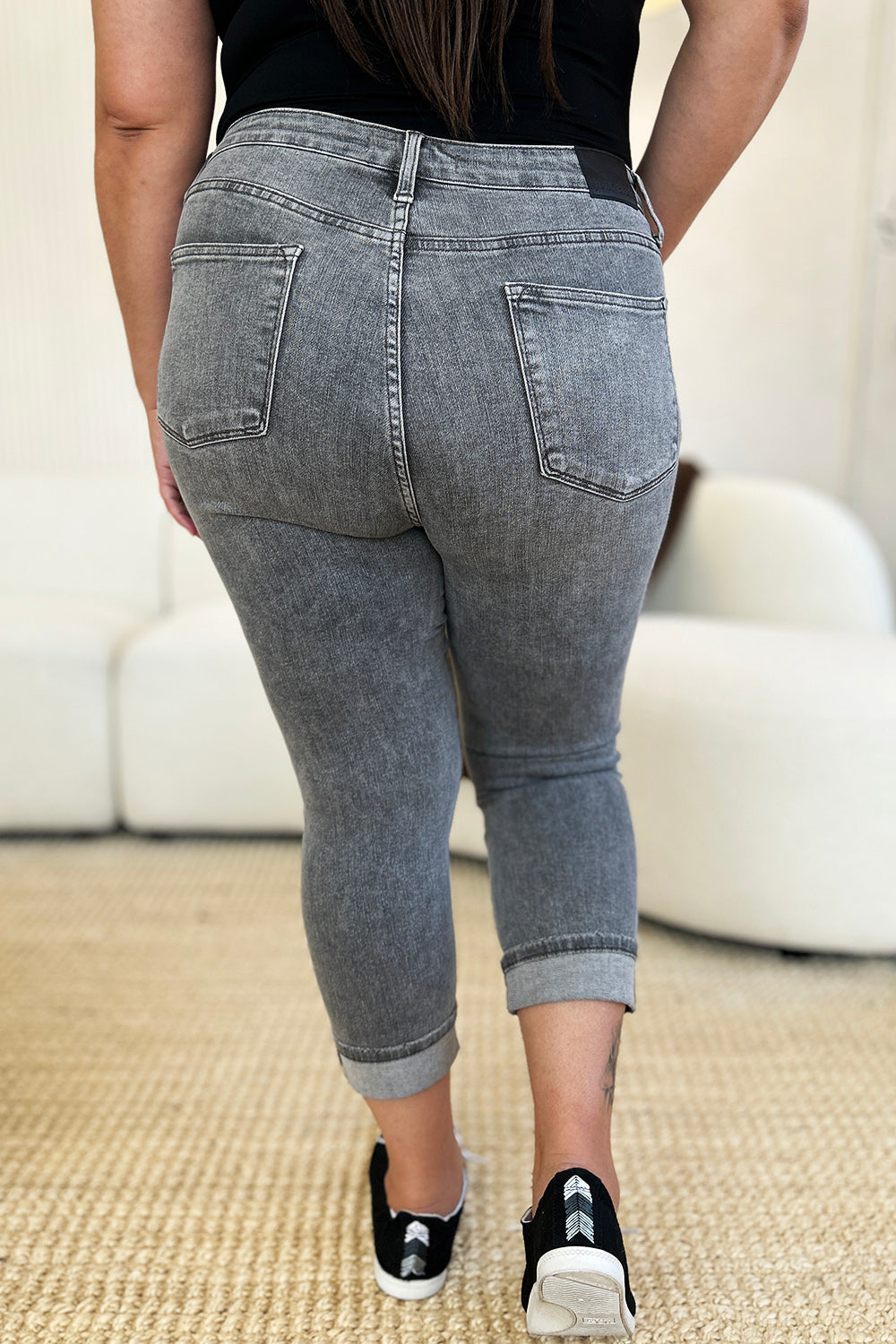 BOTTOM Judy Blue Full Size Button Fly High Waist Cuffed Capris