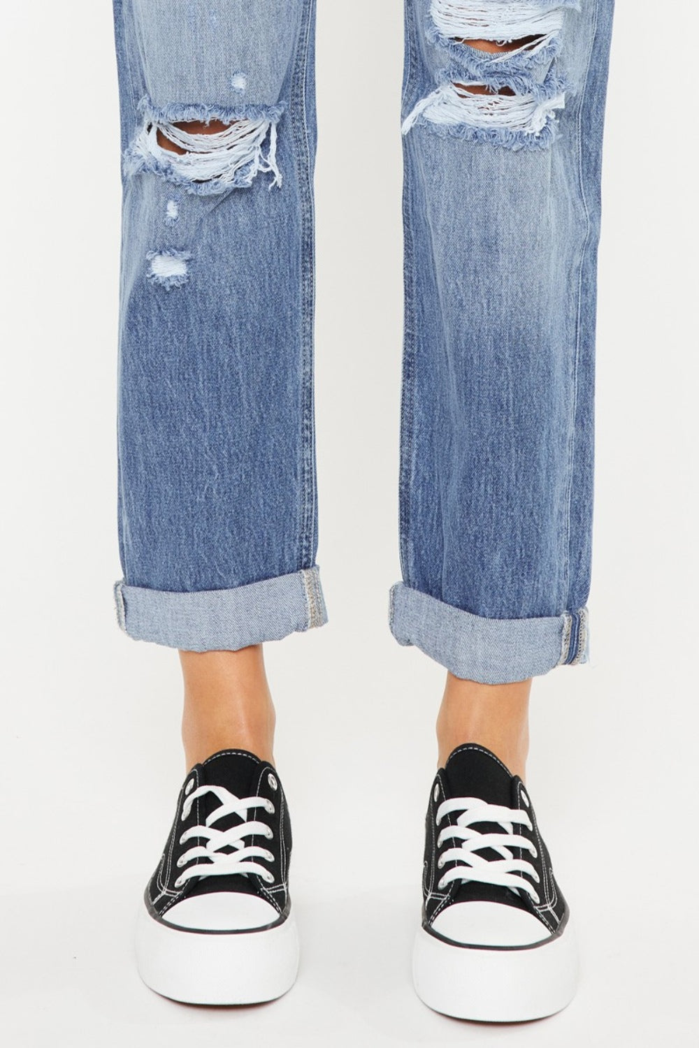 BOTTOM Kancan Mid Rise Distressed Straight Jeans