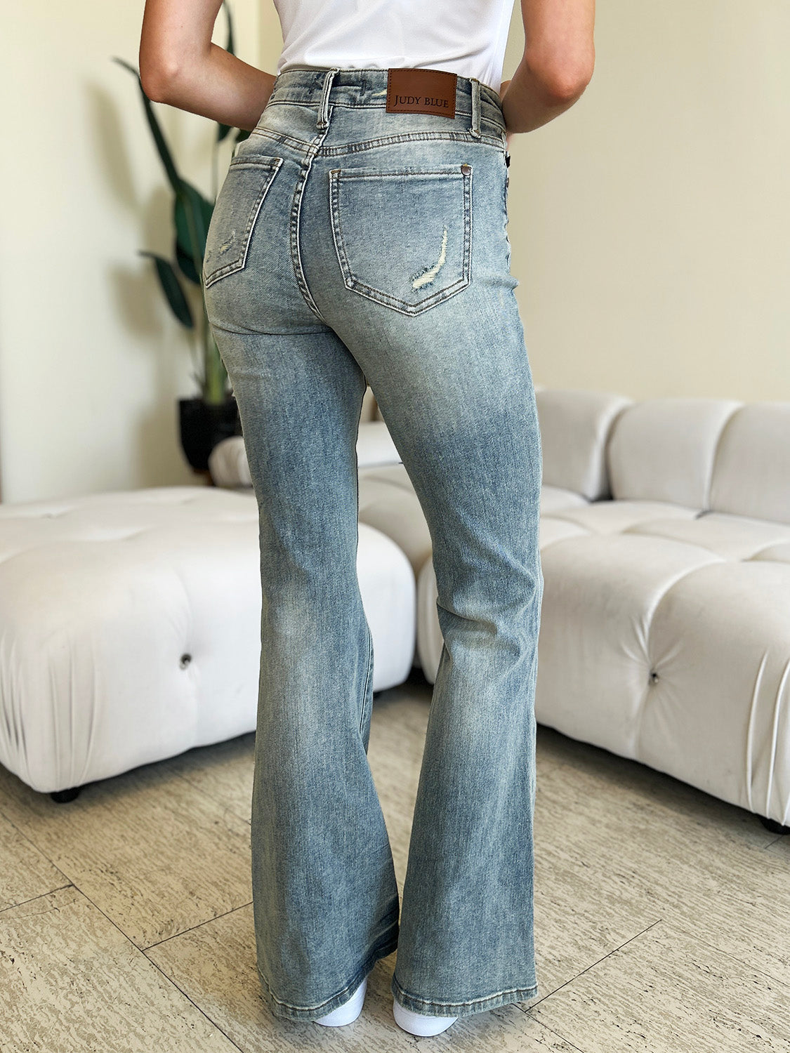BOTTOM Judy Blue Full Size Mid Rise Flare Jeans