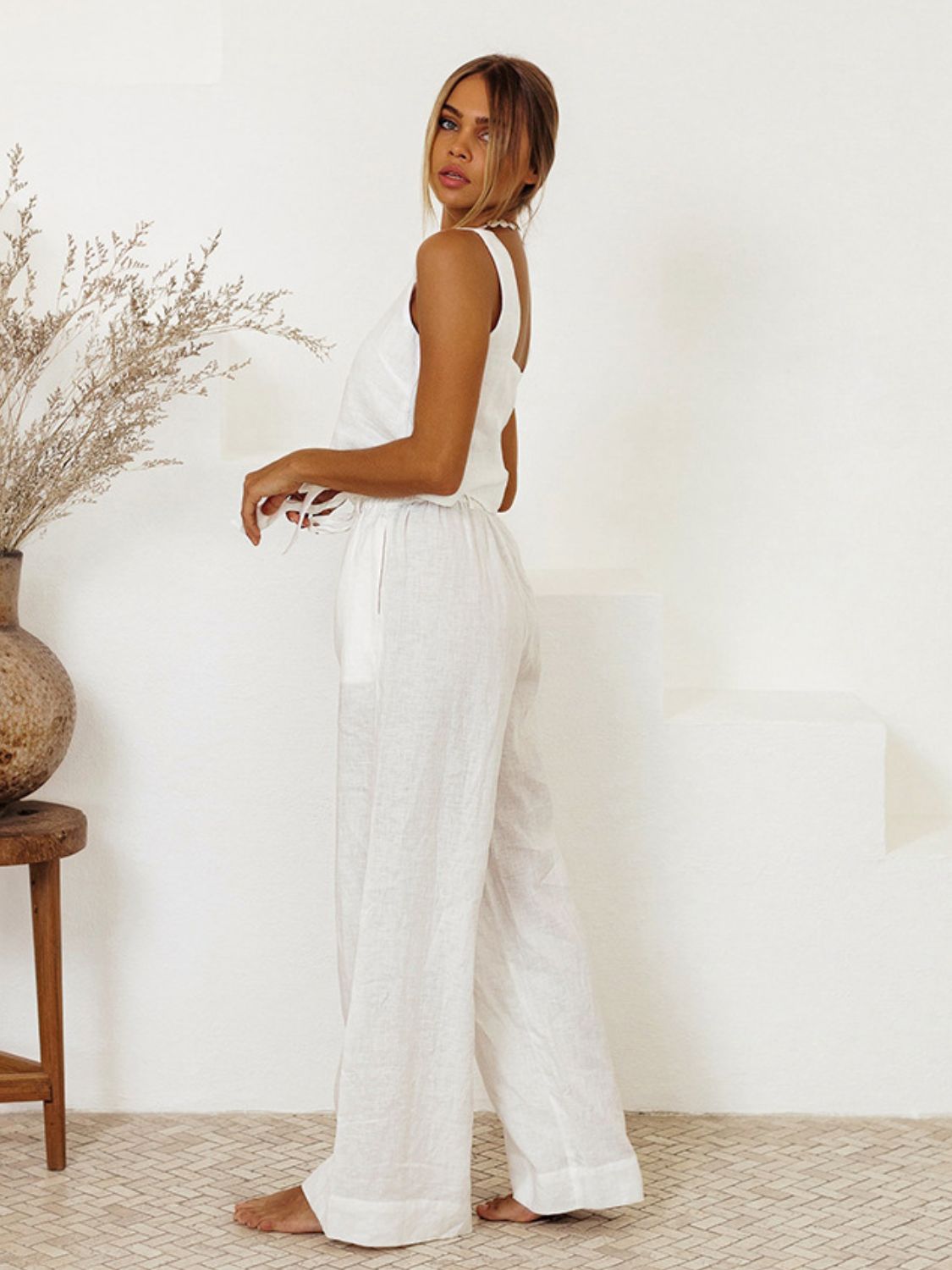 Set Square Neck Sleeveless Top and Pants Set